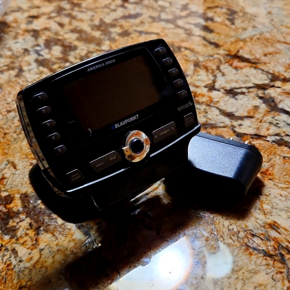 Sirius - Picture 1 of 4